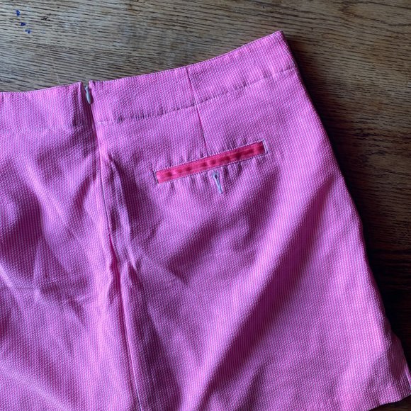 Lady Hagan Size 10 Pink with White Pin Stripes Golf Skort - Picture 4 of 5